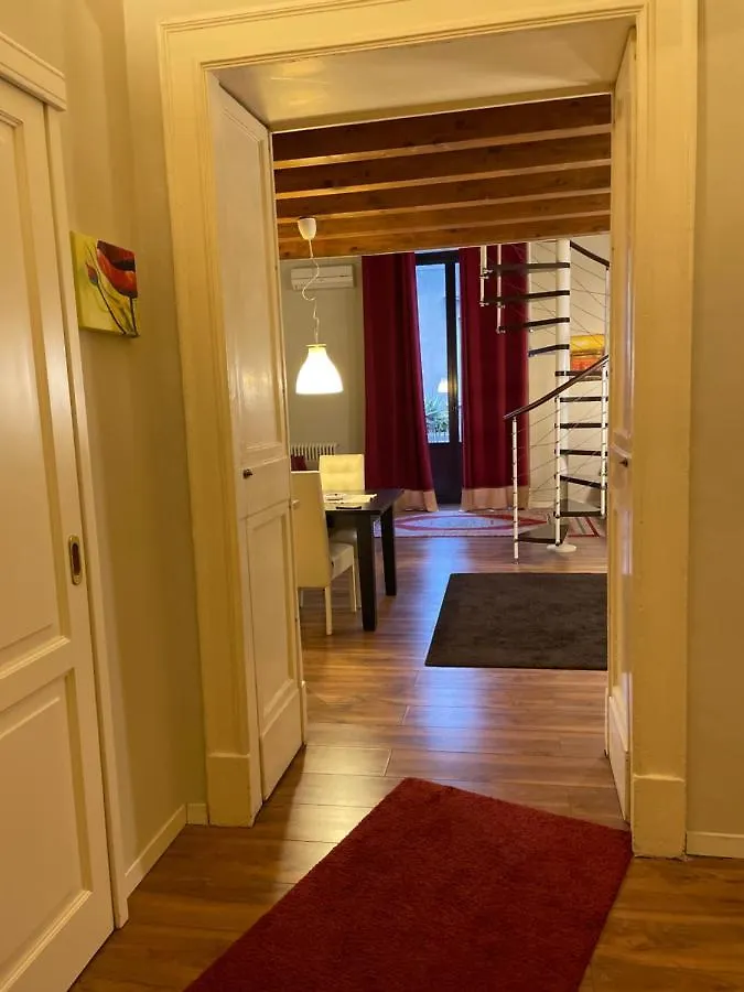 Katanehouse Charme Apartman Catania